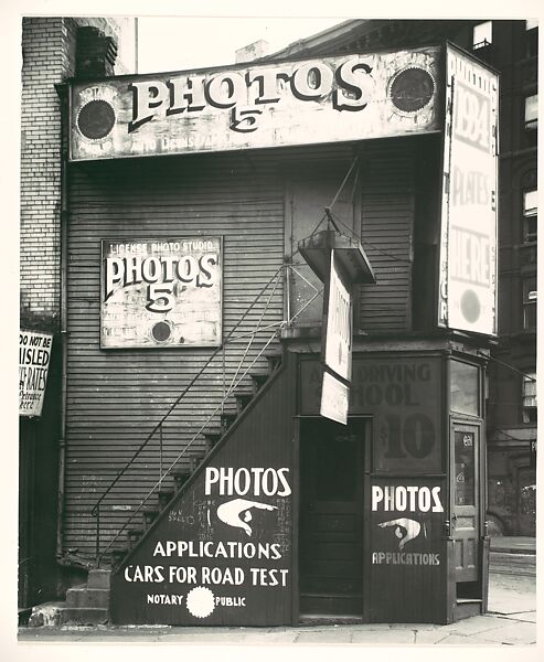 License Photo Studio, New York, Walker Evans  American, Gelatin silver print