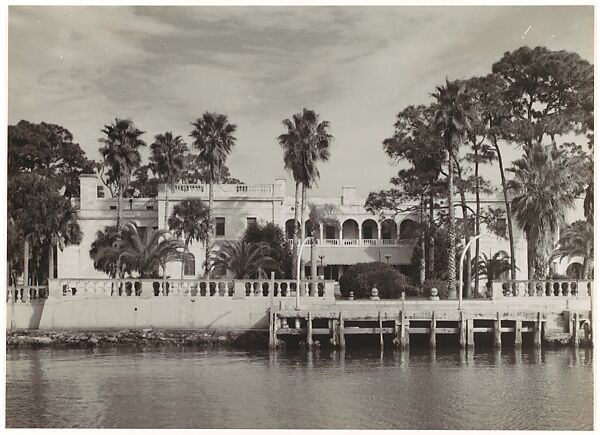 [Charles Ringling Mansion, Sarasota, Florida], Walker Evans (American, St. Louis, Missouri 1903–1975 New Haven, Connecticut), Gelatin silver print 