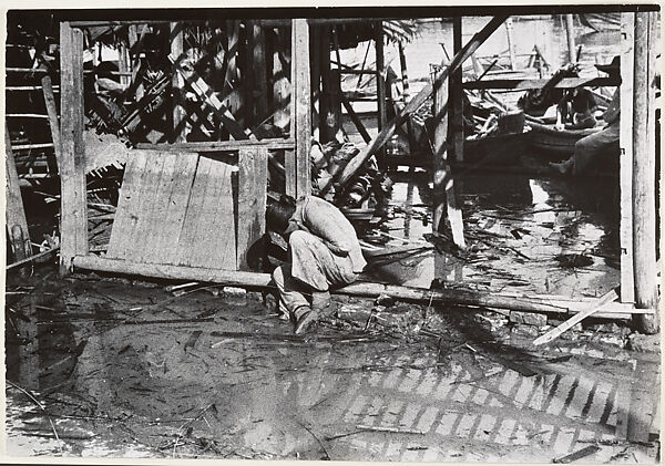 Hankow, Robert Capa (American (born Hungary), Budapest 1913–1954 Thai Binh), Gelatin silver print 