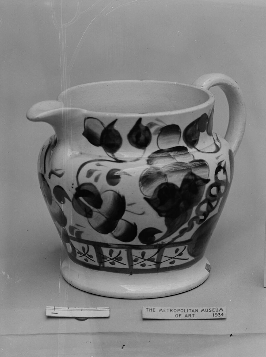 Cream Pitcher, Earthenware, gaudy dutch, British (American market) 