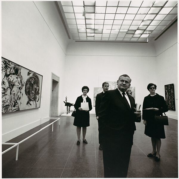 [People in the Gallery, Metropolitan Museum of Art], Bruce Davidson (American, born 1933), Gelatin silver print 