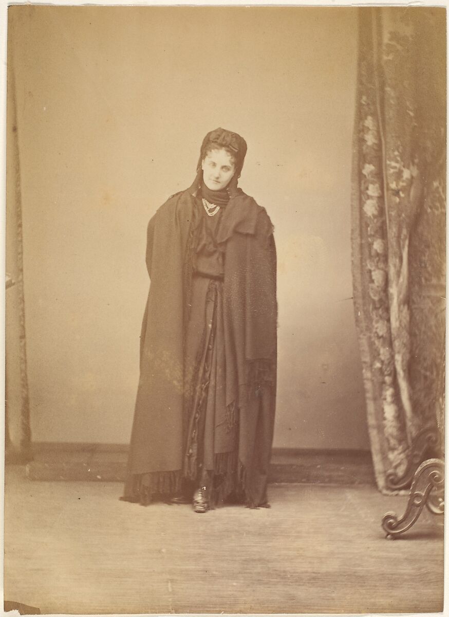 Sèriè à la Ristori, Pierre-Louis Pierson (French, 1822–1913), Albumen silver print from glass negative 