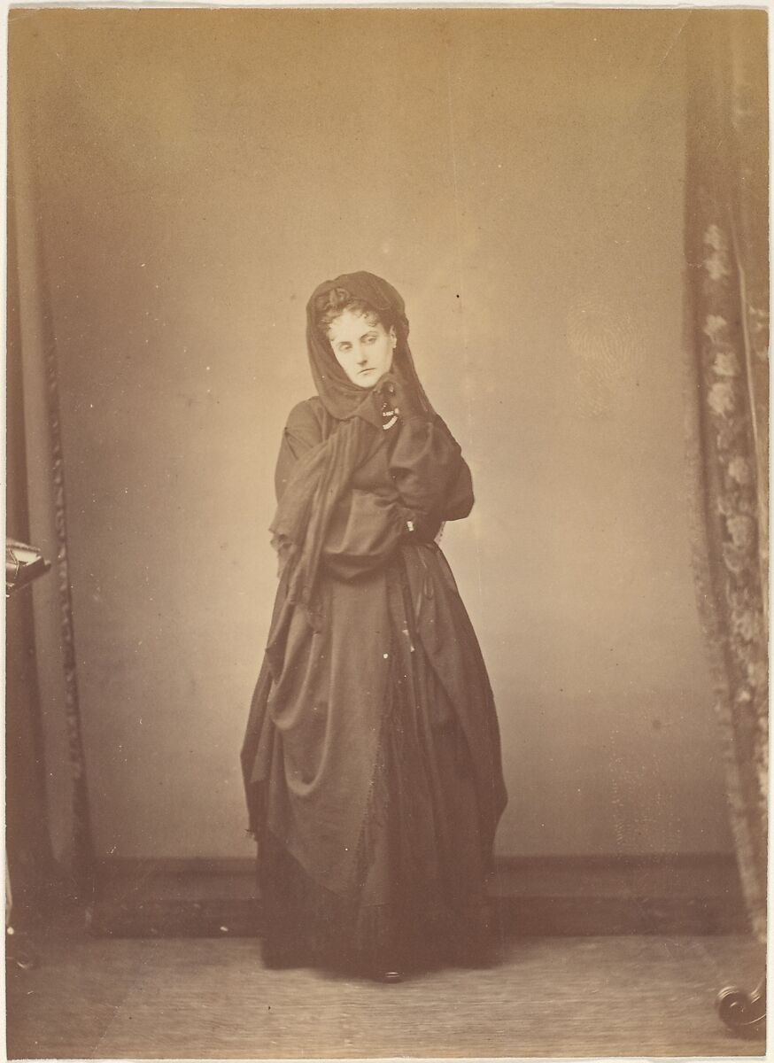 Sèriè à la Ristori, Pierre-Louis Pierson (French, 1822–1913), Albumen silver print from glass negative 