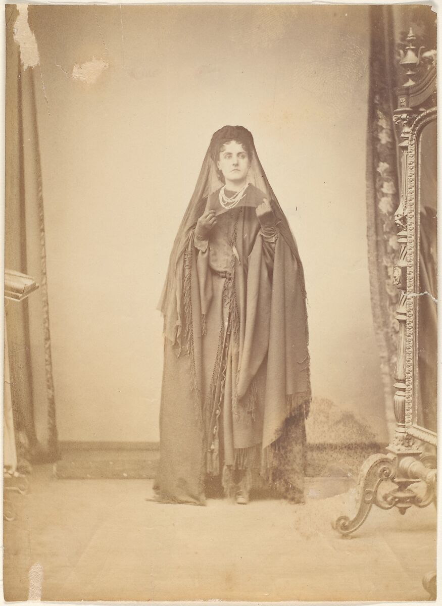 Sèriè à la Ristori, Pierre-Louis Pierson (French, 1822–1913), Albumen silver print from glass negative 