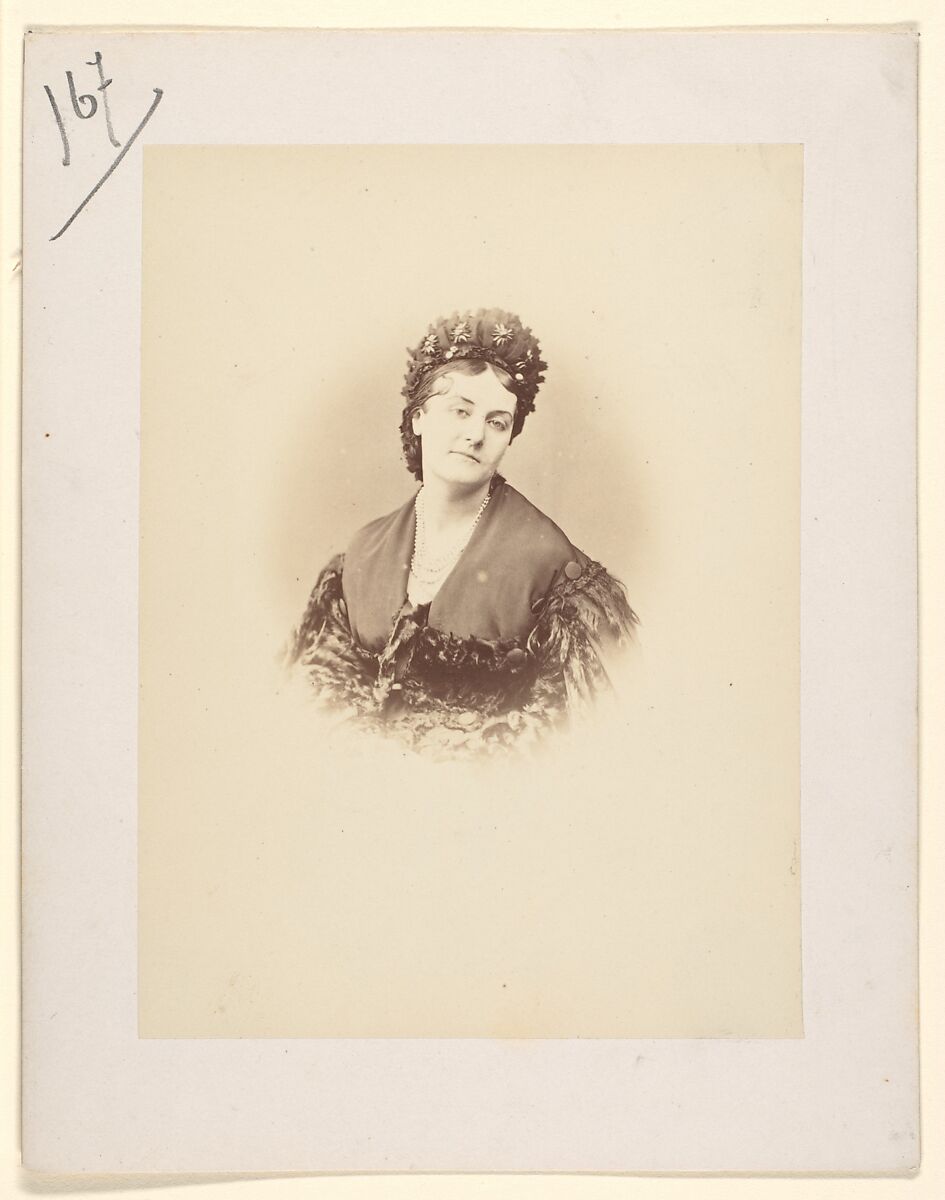 Les étoiles de jois, Pierre-Louis Pierson (French, 1822–1913), Albumen silver print from glass negative 