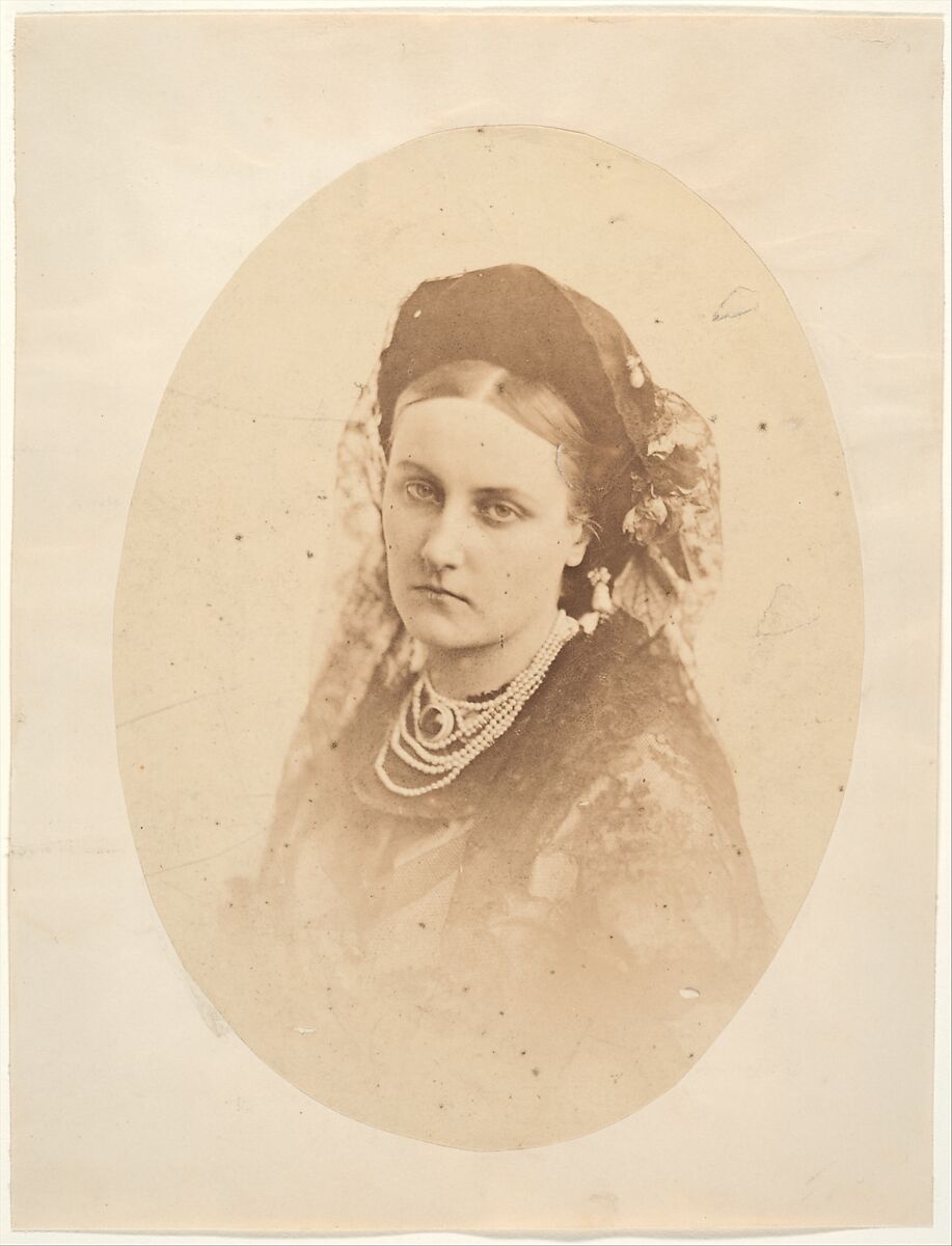 [La Comtesse], Pierre-Louis Pierson (French, 1822–1913), Albumen silver print from glass negative 