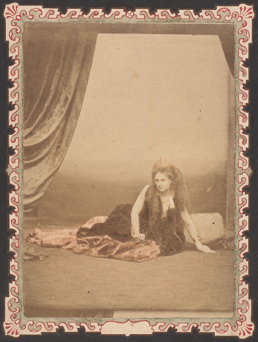 [Reine d'Etrurie], Pierre-Louis Pierson (French, 1822–1913), Albumen silver print from glass negative with applied color 