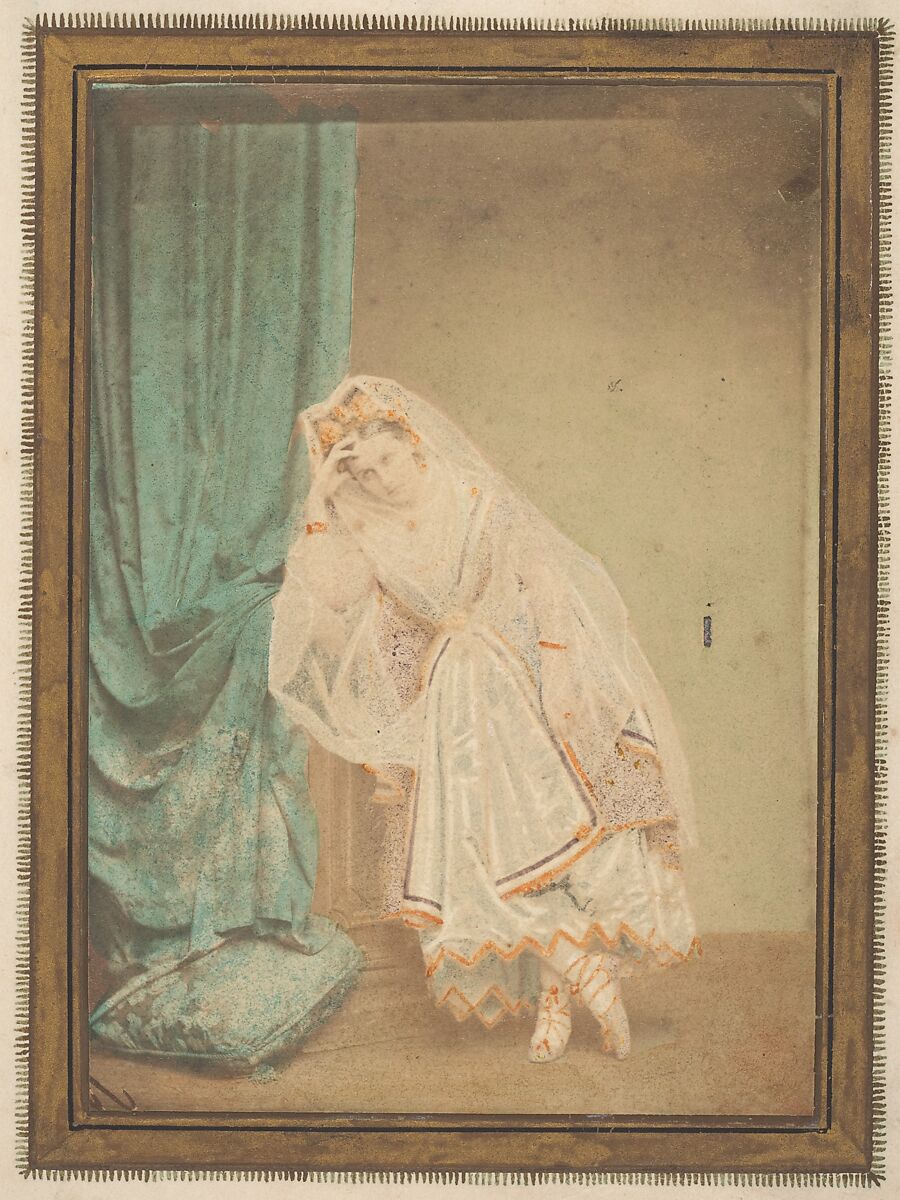 [La Comtesse in robe de piqué or as Judith (?)], Pierre-Louis Pierson (French, 1822–1913), Albumen silver print from glass negative with applied color 