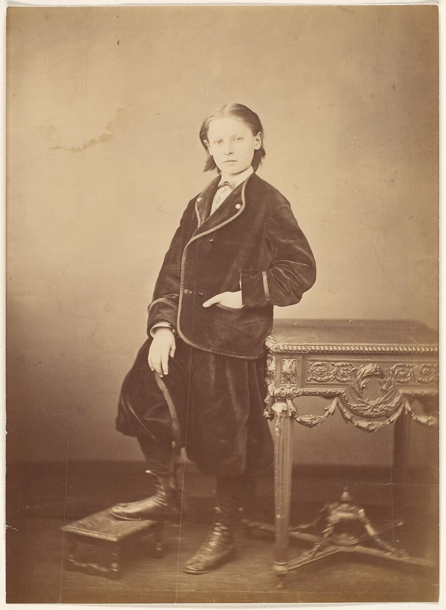 Le Grand Russe, Pierre-Louis Pierson (French, 1822–1913), Albumen silver print from glass negative 