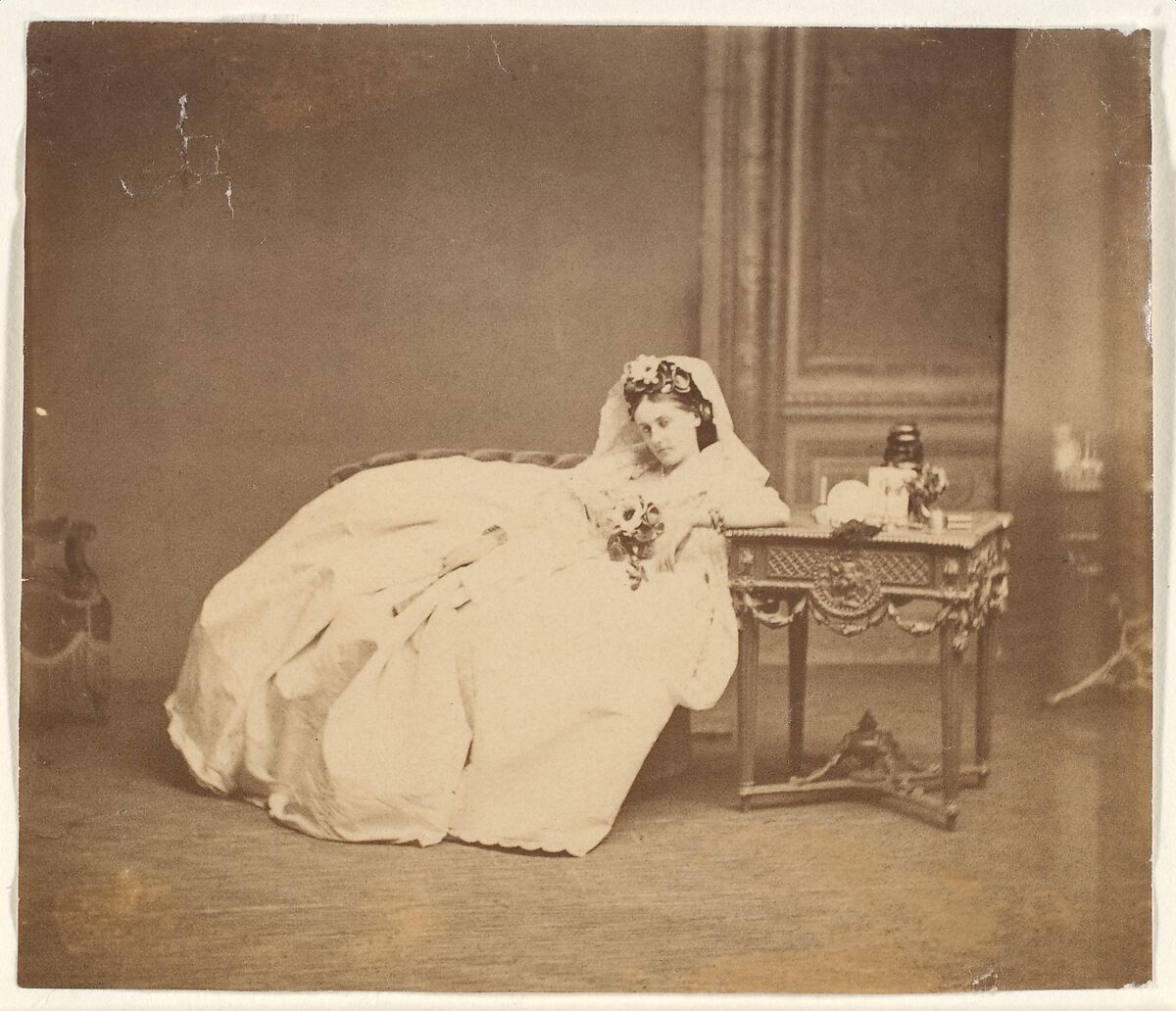 La robe de soie, Pierre-Louis Pierson (French, 1822–1913), Albumen silver print from glass negative 