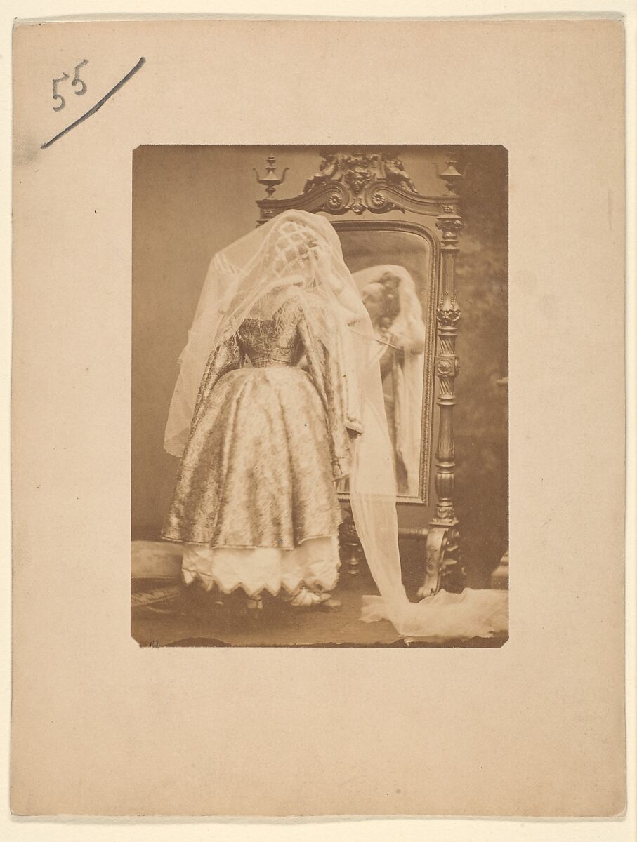 Le voile, Pierre-Louis Pierson (French, 1822–1913), Albumen silver print from glass negative 