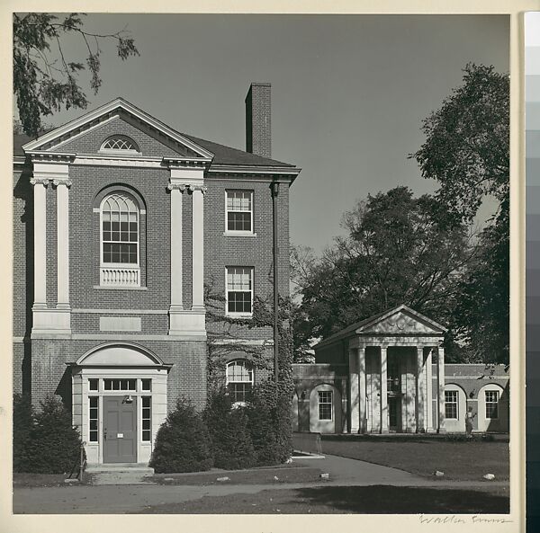 [Hebe Court, Wheaton College, Norton, Massachusetts], Walker Evans (American, St. Louis, Missouri 1903–1975 New Haven, Connecticut), Gelatin silver print 