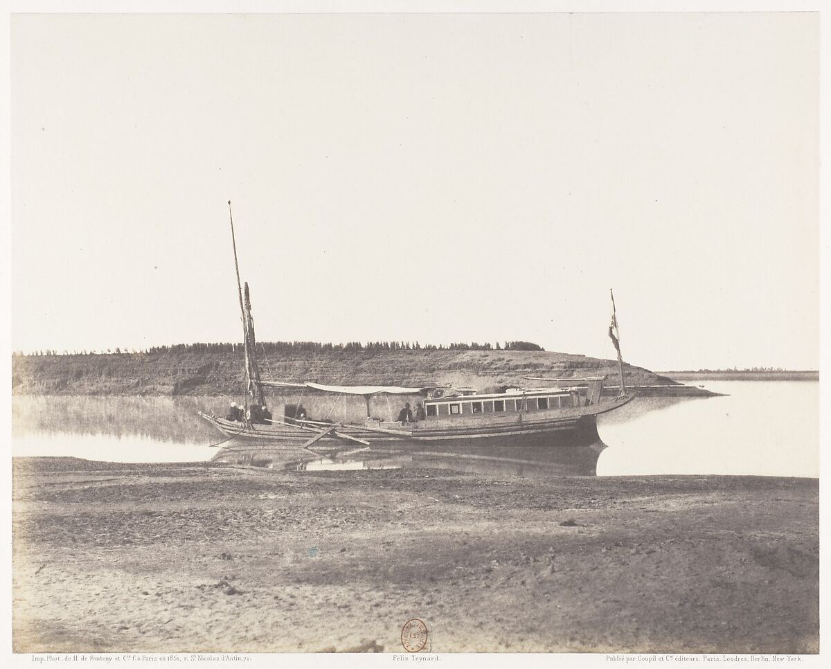 Louksor, Petit Bras du Nil - Barque de Voyageurs, Félix Teynard (French, 1817–1892), Salted paper print from paper negative 