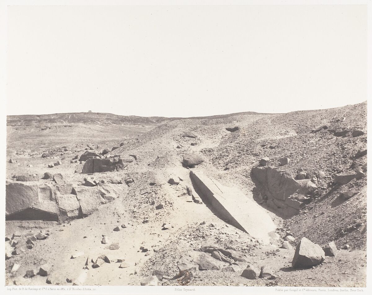 Assouan (Syène), Carrières de Granit - Ancien Système d'Extraction, Félix Teynard (French, 1817–1892), Salted paper print from paper negative 