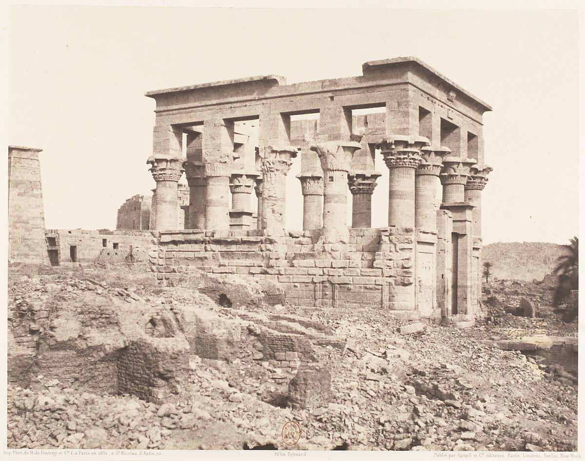 Ile de Fîleh (Philæ), Édifice de l'Est - Face Latérale Vue du Point D, Félix Teynard (French, 1817–1892), Salted paper print from paper negative 