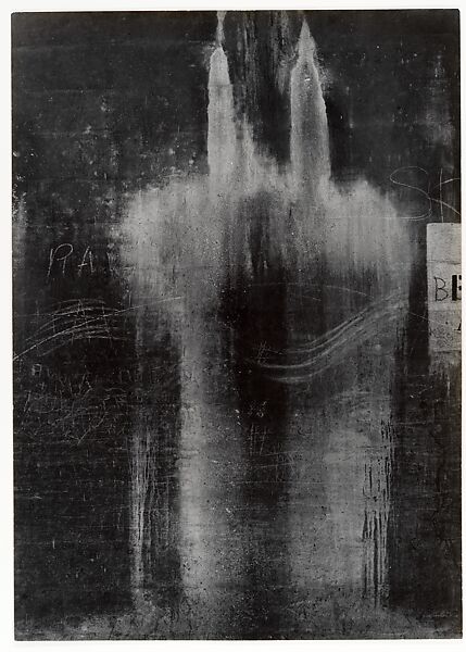 Chicago, Aaron Siskind (American, 1903–1991), Gelatin silver print 