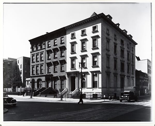 Fifth Avenue, Nos. 4, 6, 8, Manhattan, Berenice Abbott (American, Springfield, Ohio 1898–1991 Monson, Maine), Gelatin silver print 