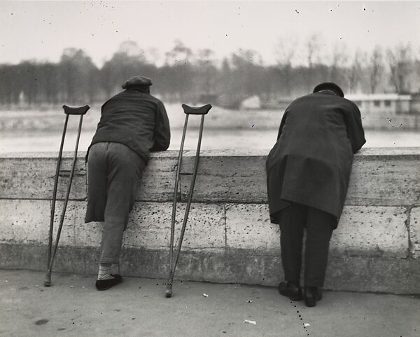 On the quai near Saint Michel, Paris, André Kertész (American (born Hungary), Budapest 1894–1985 New York), Gelatin silver print 