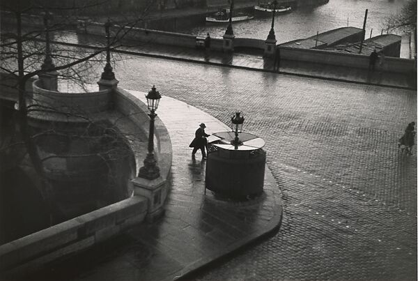 Pont Neuf, Paris, André Kertész (American (born Hungary), Budapest 1894–1985 New York), Gelatin silver print 