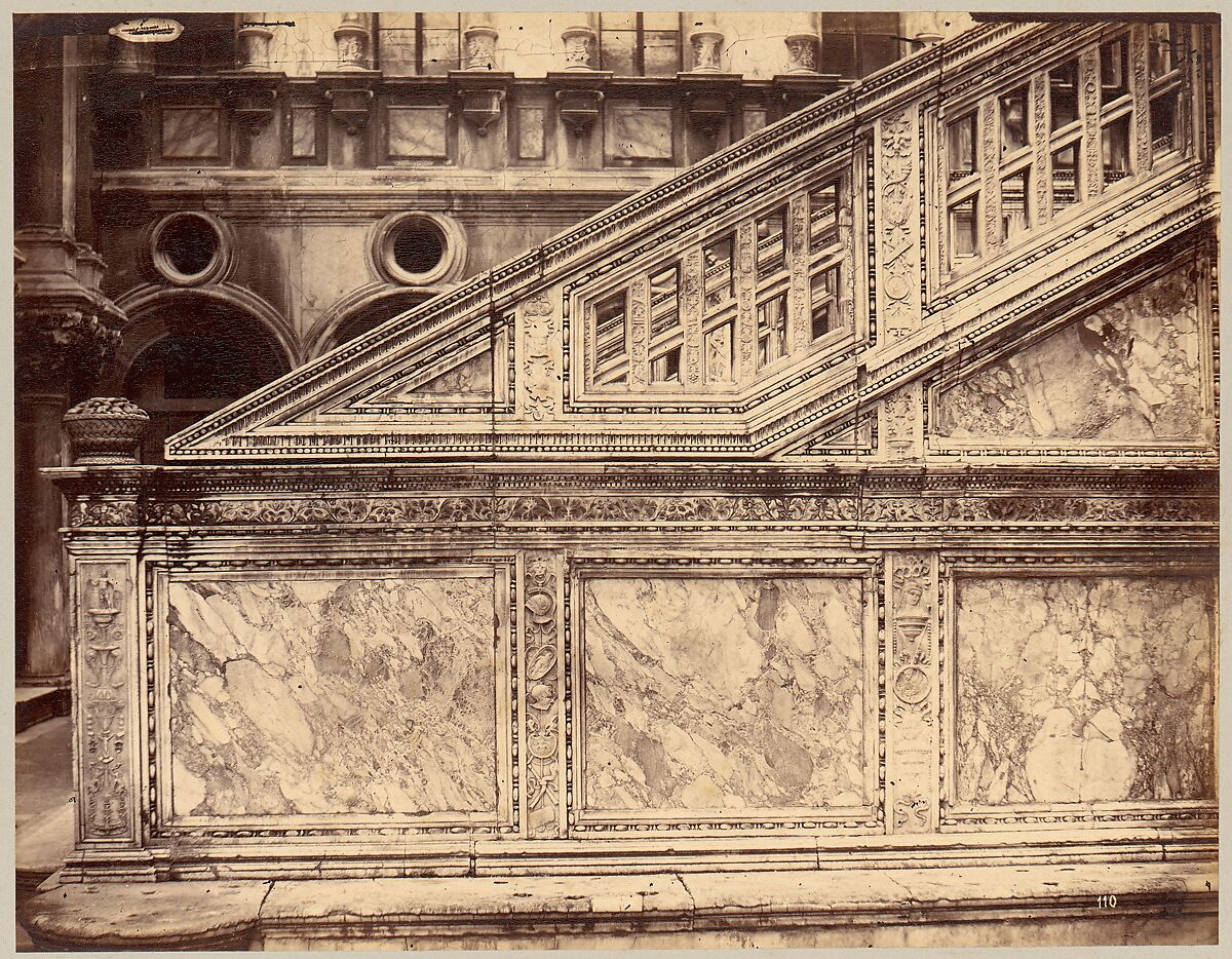 [Giant Staircase in the Courtyard of the Palazzo Ducale (Doge’s Palace), Venice], Unknown, Albumen silver print from glass negative 