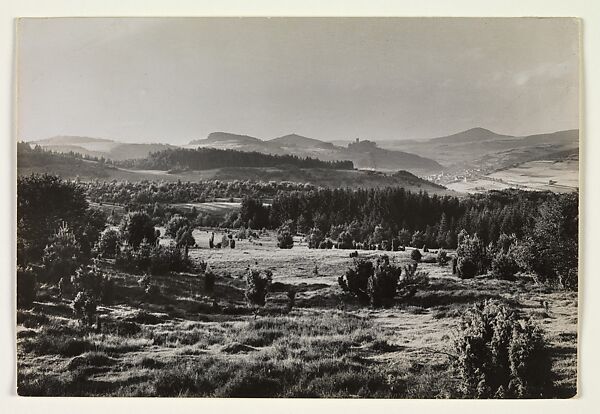 Eifel Landscape with the Kasselburg, August Sander (German, 1876–1964), Gelatin silver print 