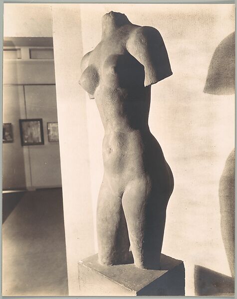 [Female Torso by Maillol, The Museum of Modern Art, New York], Walker Evans (American, St. Louis, Missouri 1903–1975 New Haven, Connecticut), Gelatin silver print 