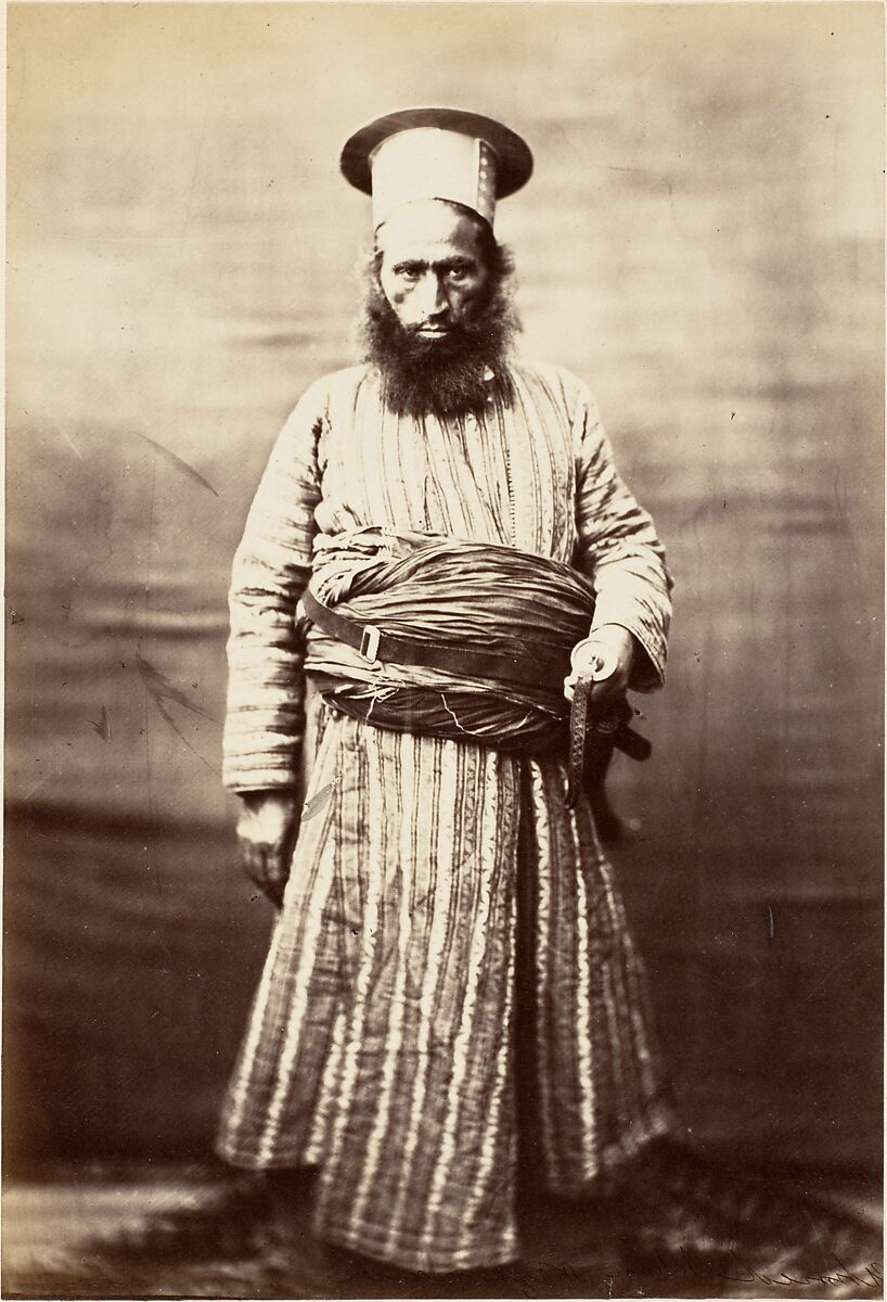 [Eastern Man, Standing], Unknown (British), Albumen silver print from glass negative 