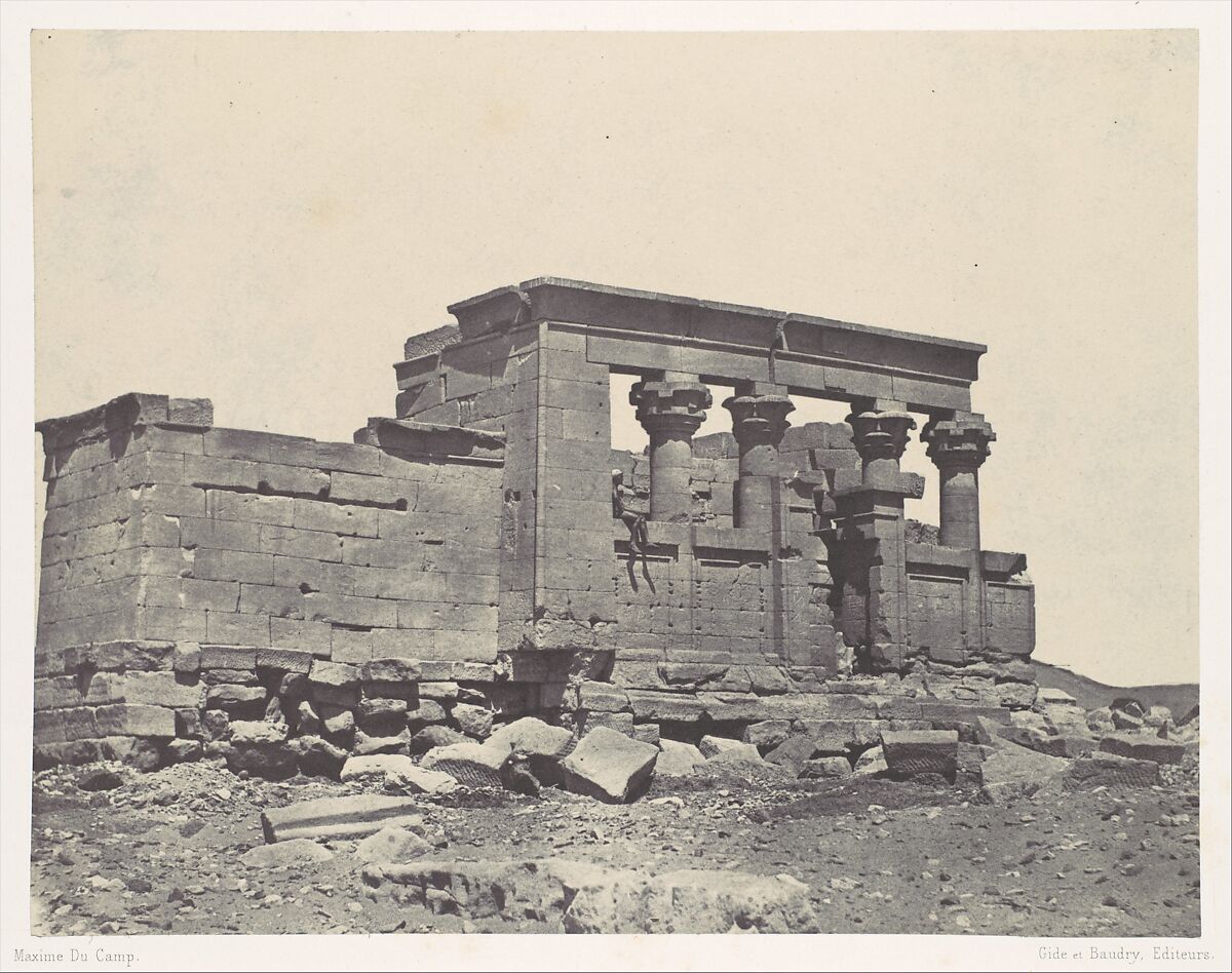 Nubie. Temple de Déböd. Parembole de l'itinéraire d'Antonin, Maxime Du Camp (French, 1822–1894), Salted paper print (Blanquart-Évrard process) from paper negative 