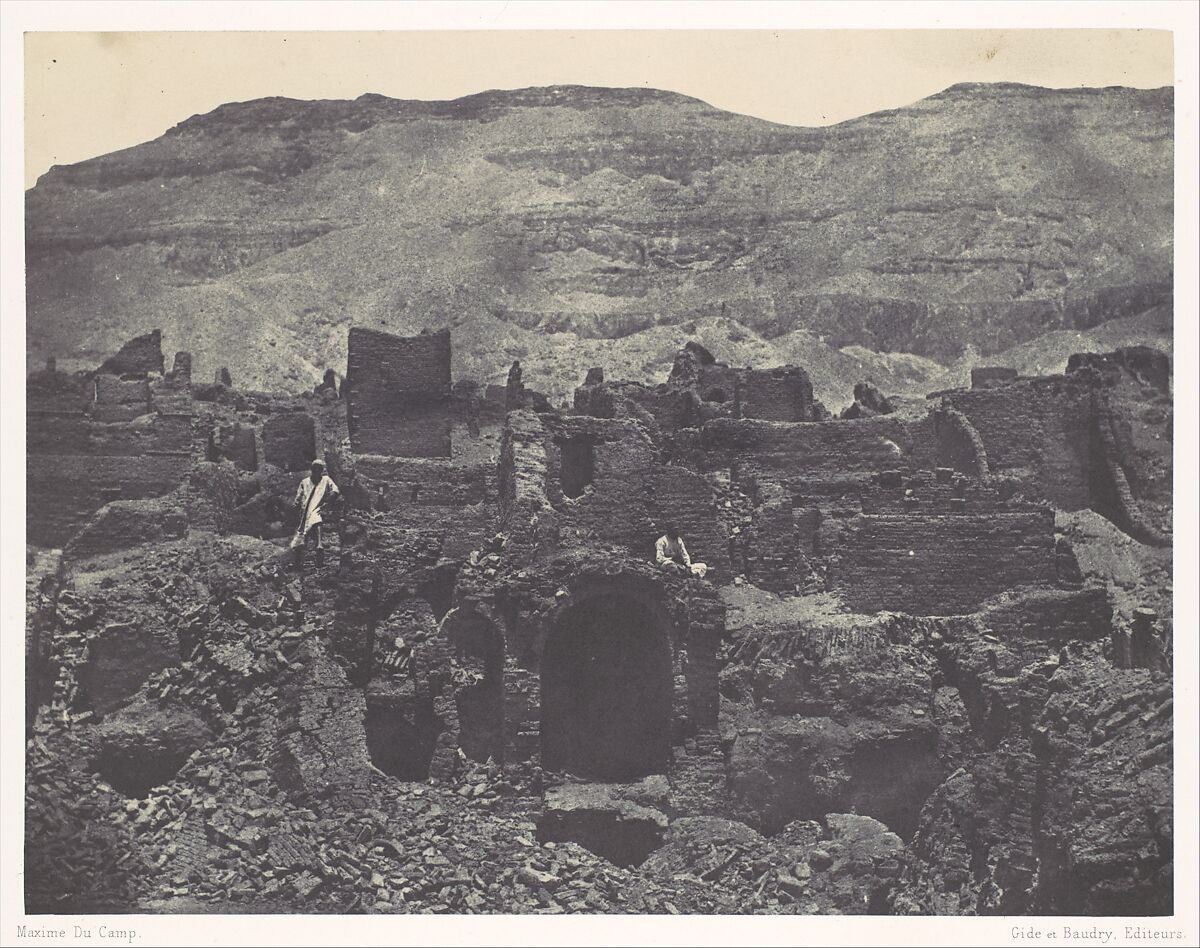 Thebes. Médinet-Habou. Runes de la ville de Papa, Maxime Du Camp (French, 1822–1894), Salted paper print (Blanquart-Évrard process) from paper negative 