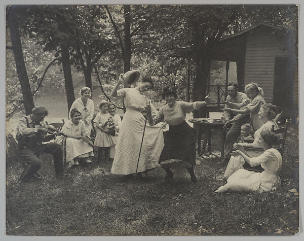 Picnic Fun on the Little Miami River, Nancy Ford Cones (American, 1869–1962), Gelatin silver print 