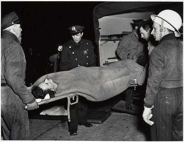 Ambulance, Weegee (American (born Austria-Hungary), Złoczów (Zolochiv, Ukraine) 1899–1968 New York), Gelatin silver print 