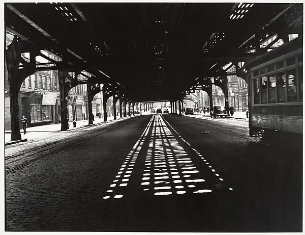 [Trolley Tracks], Weegee (American (born Austria-Hungary), Złoczów (Zolochiv, Ukraine) 1899–1968 New York), Gelatin silver print 