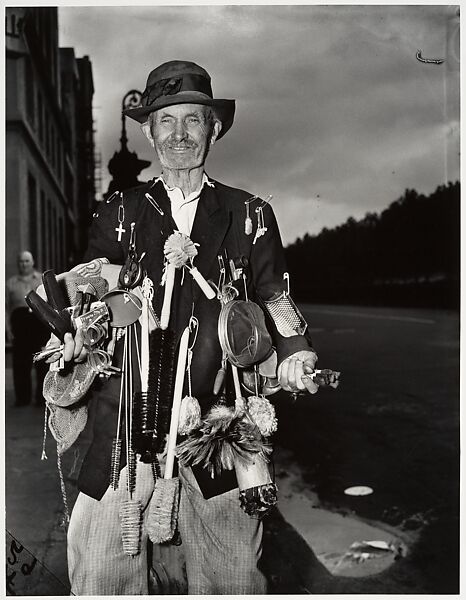 The Walking Department Store, Weegee (American (born Austria-Hungary), Złoczów (Zolochiv, Ukraine) 1899–1968 New York), Gelatin silver print 