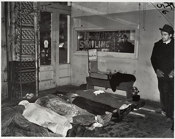 [Victims], Weegee (American (born Austria-Hungary), Złoczów (Zolochiv, Ukraine) 1899–1968 New York), Gelatin silver print 