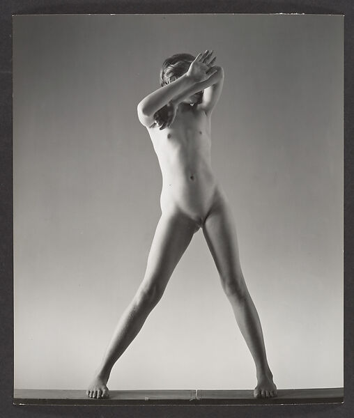 [Nude Girl Standing, Possibly Elizabeth Lynes], George Platt Lynes (American, East Orange, New Jersey 1907–1955 New York), Gelatin silver print 