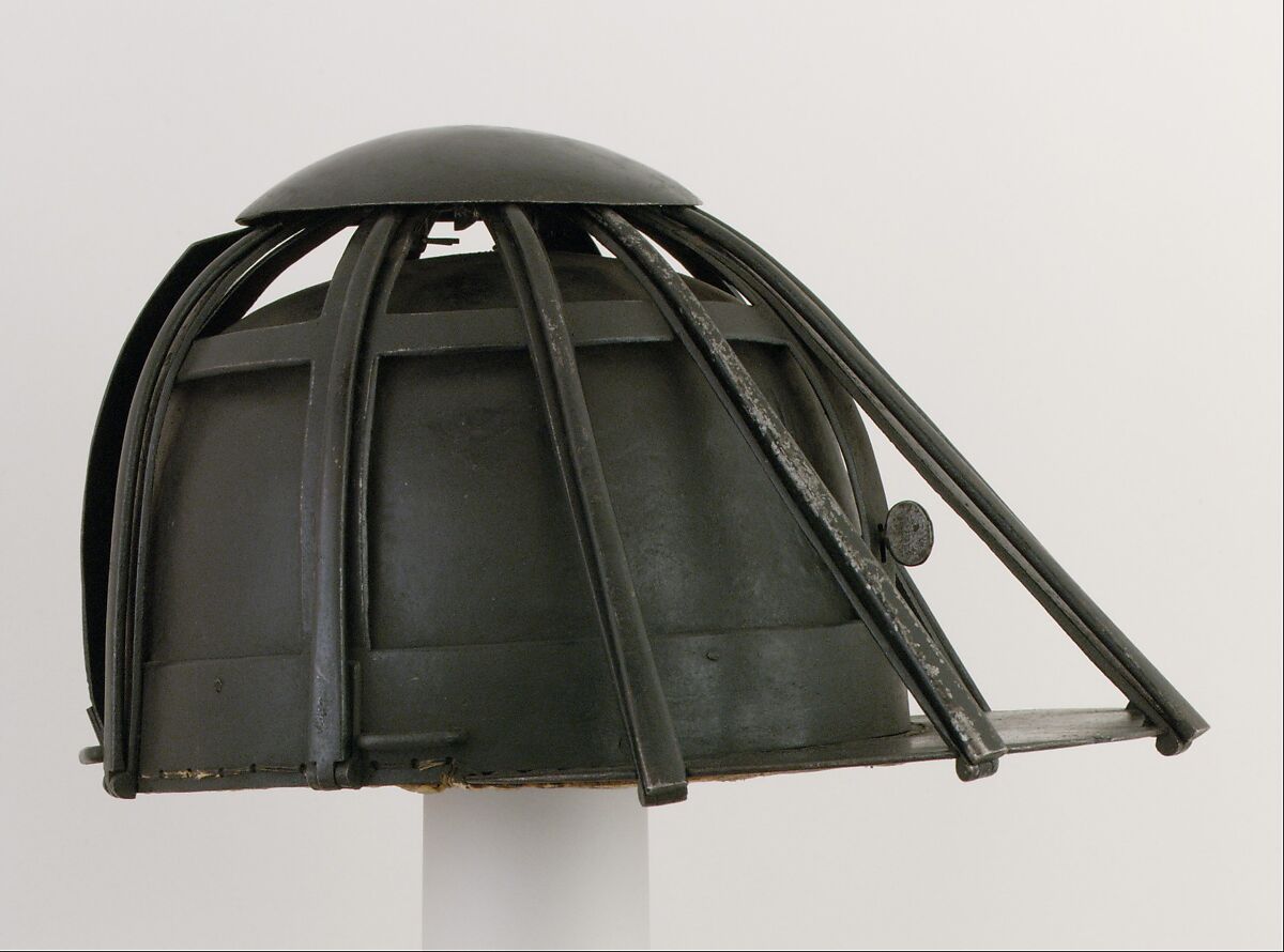 Spider Helmet, Steel, pigment, textile, British or French