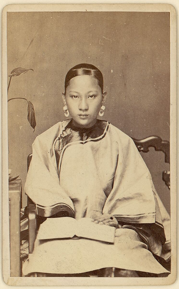 [Young Woman with Earrings], Unknown, Albumen silver print 
