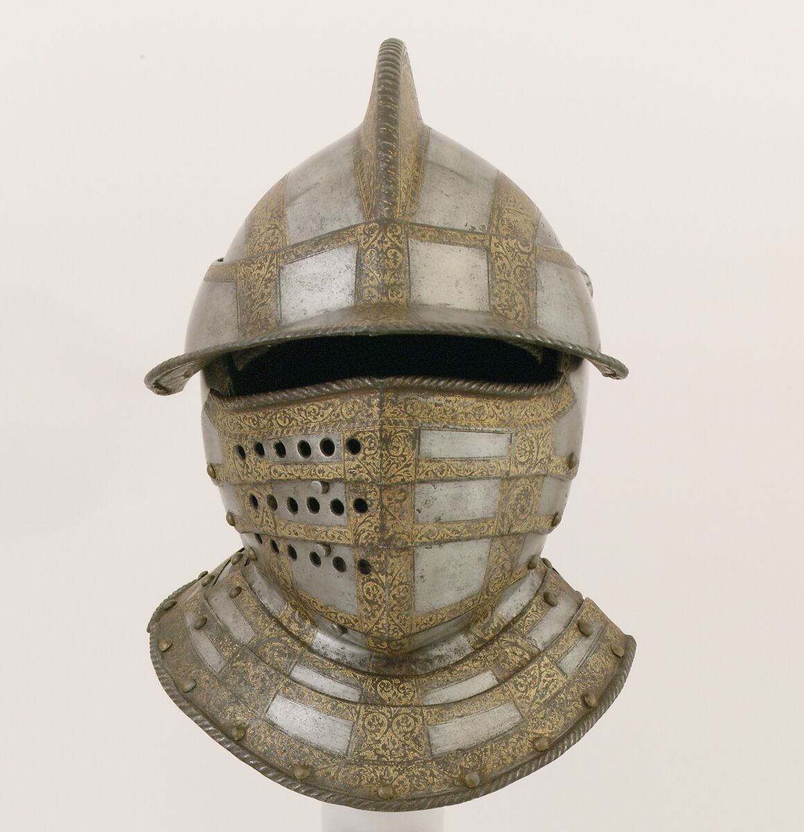 Closed Burgonet, Steel, gold, Italian