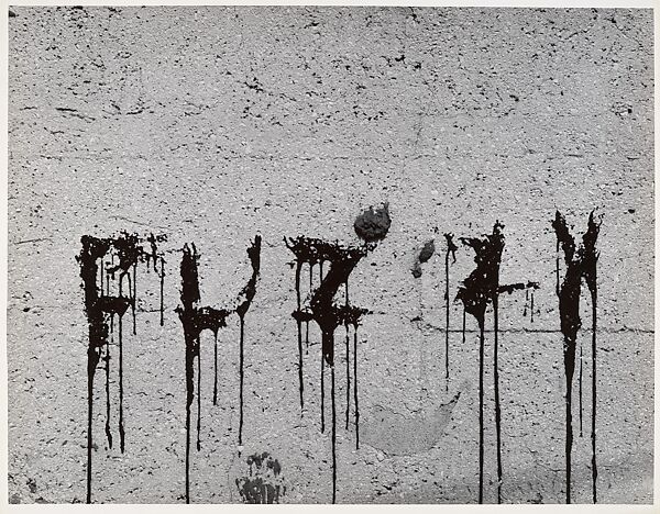 Chicago 15, Aaron Siskind (American, 1903–1991), Gelatin silver print 