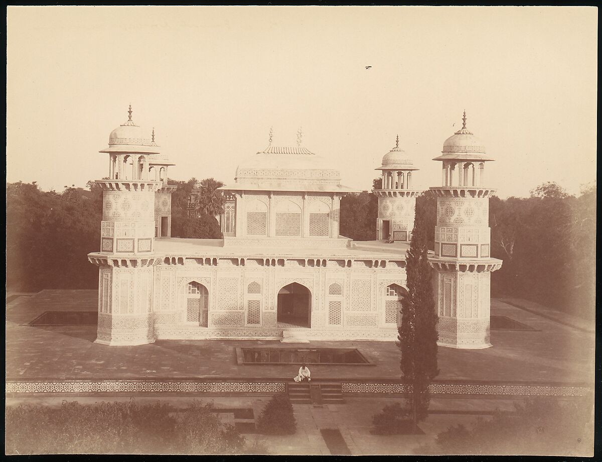 [Itmad-Ud-Daulah's Tomb, Agra], Unknown, Albumen silver print from glass negative 