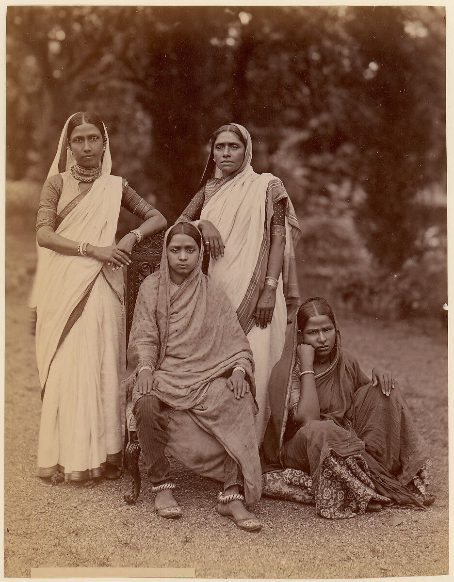 [Four Hindu Women, One Seated in a Chair, Outdoors], Unknown, Albumen silver print from glass negative 