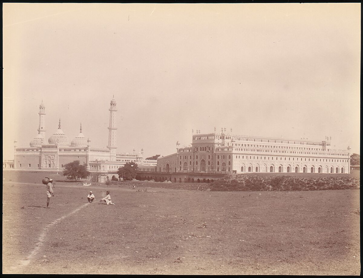 [Asafi Mosque and the Bara Imambara, Lucknow, India], Unknown, Albumen silver print from glass negative 