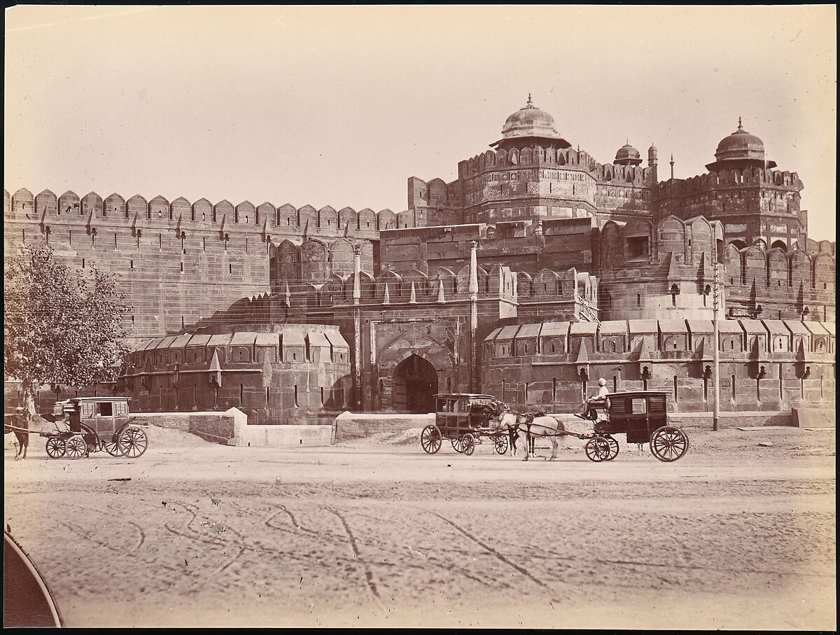 [Red Fort, Delhi, India], Unknown, Albumen silver print from glass negative 