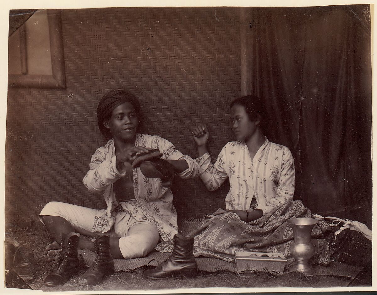 Servants, Batavia, Unknown, Albumen silver print from glass negative 