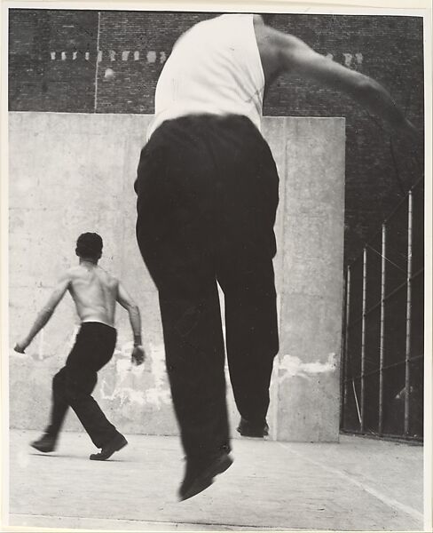 Handball Players, Lower East Side, NY, Leon Levinstein (American, Buckhannon, West Virginia 1910–1988 New York), Gelatin silver print 