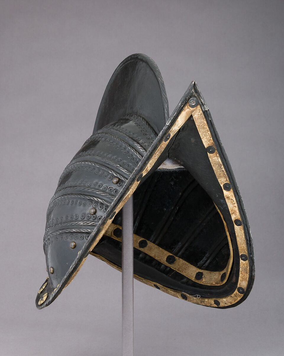 Comb Morion, Steel, brass, leather, German, possibly Brunswick