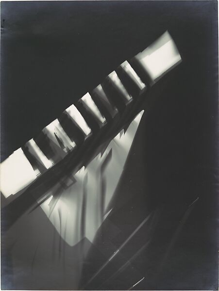 Fotogramm, László Moholy-Nagy (American (born Hungary), Borsod 1895–1946 Chicago, Illinois), Gelatin silver print 