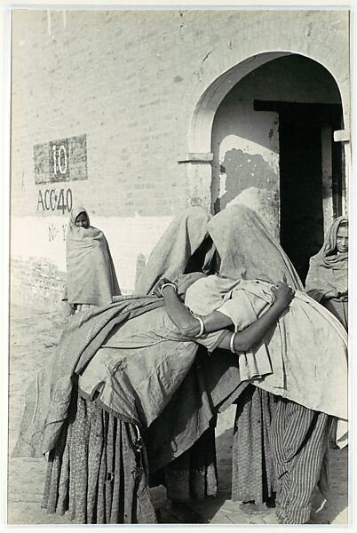 Family Reunion after the Partition, West Pakistan, Henri Cartier-Bresson (French, Chanteloup-en-Brie 1908–2004 Montjustin), Gelatin silver print 