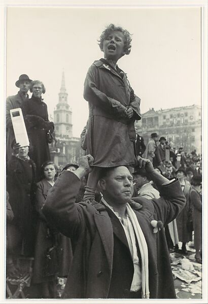 Coronation of King George VI, Trafalgar Square, London, Henri Cartier-Bresson (French, Chanteloup-en-Brie 1908–2004 Montjustin), Gelatin silver print 