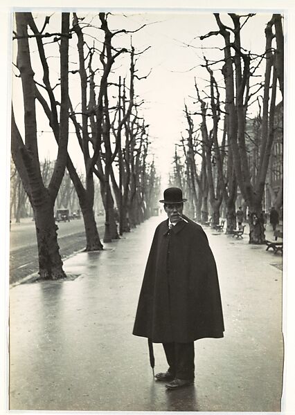 Allée du Prado, Marseilles, Henri Cartier-Bresson (French, Chanteloup-en-Brie 1908–2004 Montjustin), Gelatin silver print 